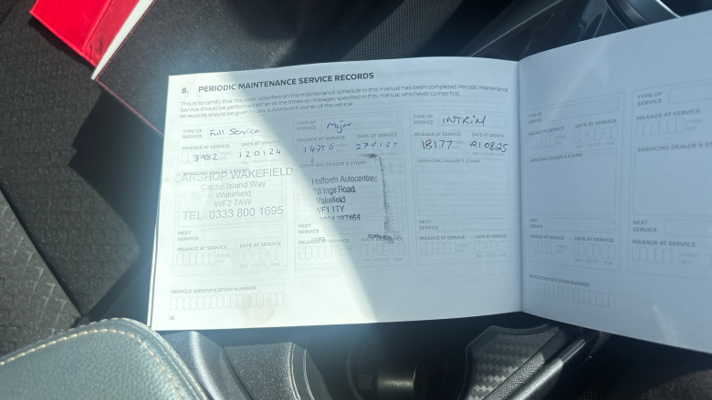 Nissan Juke 1.0 DiG-T 114 N-Connecta 5dr DCT Petrol Hatchback